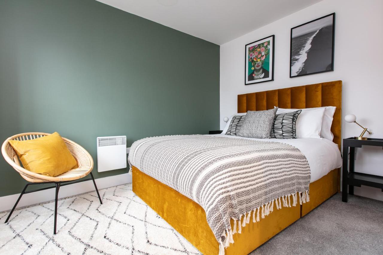 City Centre - Free Parking - Stylish 2 Bedroom Apartment 布里斯托 外观 照片