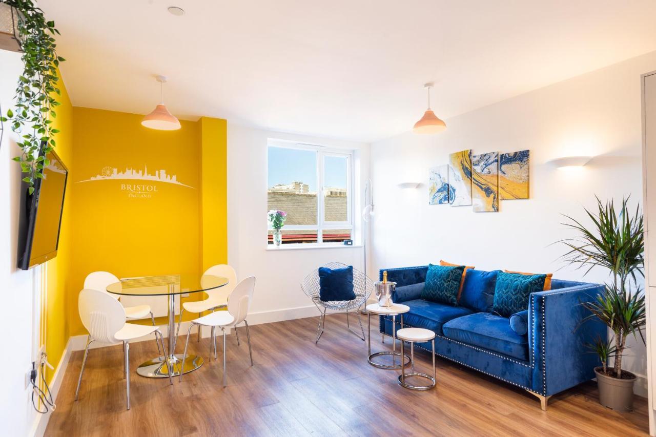 City Centre - Free Parking - Stylish 2 Bedroom Apartment 布里斯托 外观 照片
